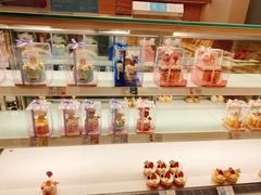 零售区-好利来(牡丹园店)
