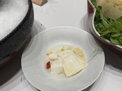 -红鼎豆捞·非遗鲍皇汤火锅(宝丰路店)