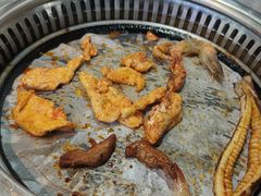 -金滏山·烤肉海鲜火锅自助(襄阳万达店)