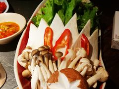 -老牌坊云南鱼豆花火锅(哈西万达店)