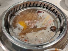 -龍歌自助小火锅(市南金茂湾店)