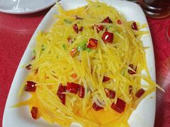 酸辣土豆丝-哈尔滨饺子王·东北菜(鱼鳞浃路店)