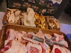 -芸山季·云南山珍菌火锅(人民广场来福士店)