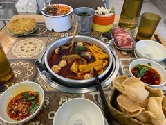 -顶上头·螺蛳火锅(五一新村店)