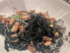 小海兔墨鱼汁意大利面-BE BRIGHT KITCHEN(正佳广场店)