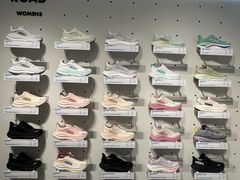 -HOKA(北京蓝色港湾店)