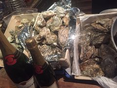 -斯普汇生蚝牛排馆(中骏世界城店)