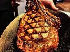 -恰餐厅及酒吧 CHAR Bar & Grill (北京丽都皇冠假日店)