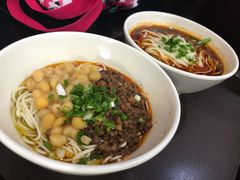 -秦云老太婆摊摊面(磁器口店)