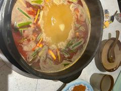 -贵府酸汤牛肉火锅·贵州老字号(飞山街店)