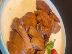 -赶海部落海鲜城(海阳路店)