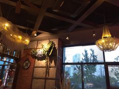 -玛格萝妮(汇智国际商业中心店)