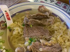 -七爷清汤腩·港式餐厅(金狮广场店)