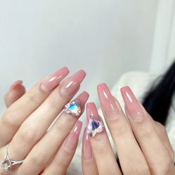 -悦指间美甲美睫