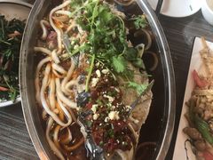 招牌跳水鱼-自游人·美食一楼·地道徽菜(三十年名店)