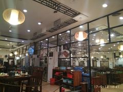 大堂-顺德一品粥·20年凤城老字号(芳村店)