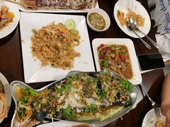 -两兄弟Song Pee Nong(2号店)