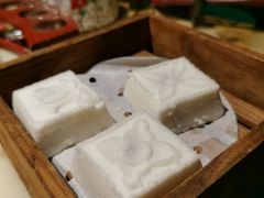 非遗白玉方糕-探花·意境江南菜·唐伯虎文化体验店·松鼠桂鱼(观前店)