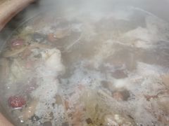 -威邵鸡煲(西华路总店)