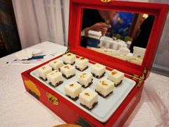 -品海楼·大连海胆锅贴馆(东港店)