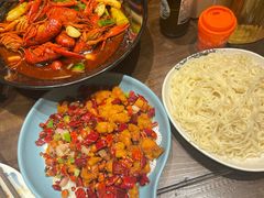-聚汇三少·龙虾·中餐厅(莫邪路新天地店)