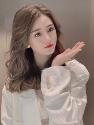-In Style Hair Salon