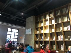 -拿渡麻辣香锅(银泰创意城店)