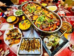 -老东镇啤酒屋海鲜加工·蒸汽海鲜·海鲜烧烤(台东店)