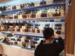 零售区-百年义利(北兴路店)