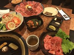 -炼火烤肉店