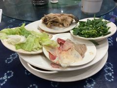 -桥香园云南过桥米线(金马碧鸡店)