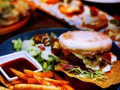 -Famous肥猫墨西哥音乐餐吧(五棵松华熙LIVE店)