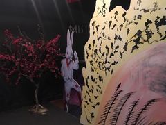 -爱丽丝冒险奇遇记