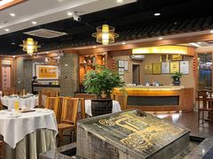 -围龙屋客家食府(福田店)