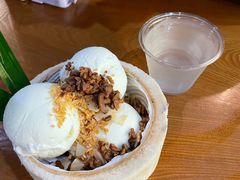 整颗椰子冰淇淋-婉泰·特色小吃·舂鸡脚(告庄二店)