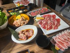 -山居屋炭火烧肉(厚街万达店)