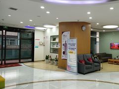-雅悦齿科(顾村公园店)