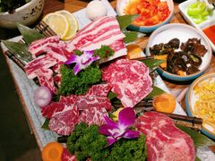 -明洞阿姨·韩式酱蟹烤肉·创意料理(三元桥店)