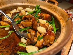 啫啫海鲜鸡-荣小馆(杭州大厦店)