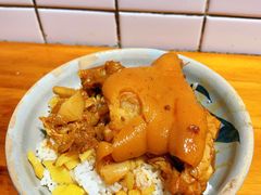 -红猪卤肉饭(大西洋美食城店)