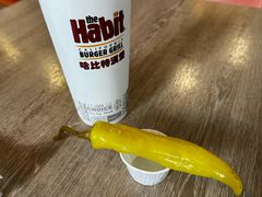 -The Habit Burger Grill 哈比特汉堡(复兴soho店)