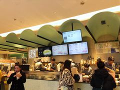 -奈雪的茶(亨特国际广场店)