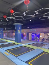 点击看大图 -反弹蹦床公园(南坪万达店)