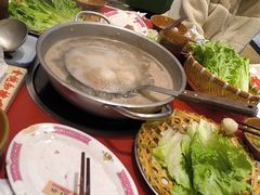 -潮汕·草根牛肉档(上海荟聚城市集市店)