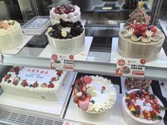 -花花卷卷·鲜食蛋糕(静安久光百货店)