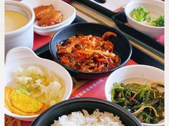 -老娘舅餐厅(黄龙体育中心店)