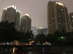 -上海不夜城广场(上海不夜城金融大厦店)