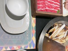 -廖掌柜·重庆鲜货火锅(上海首店)