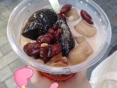 -八婆婆烧仙草(曾厝垵店)