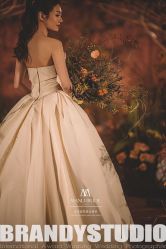 -MANLI BRIDAL婚纱